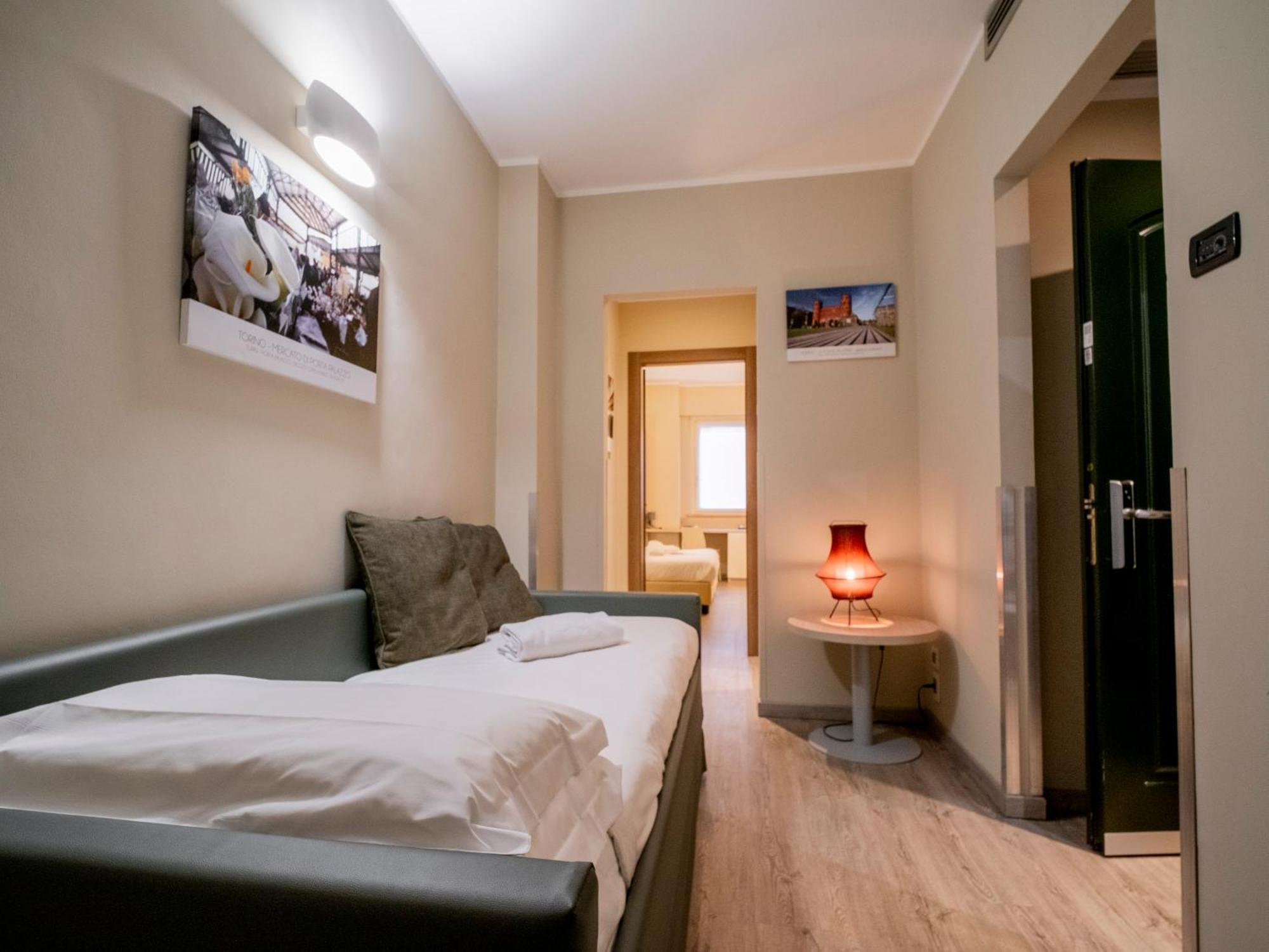 Best Quality Hotel Gran Mogol Torino Esterno foto